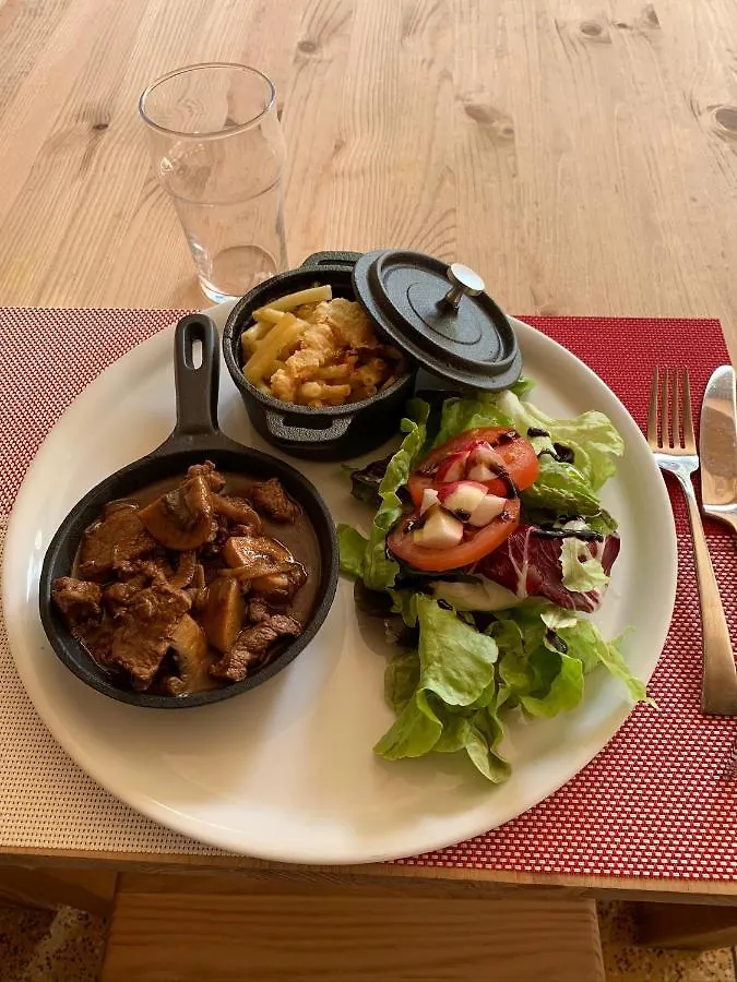 Hotel L'Equipe Le Sauze 2*,  France